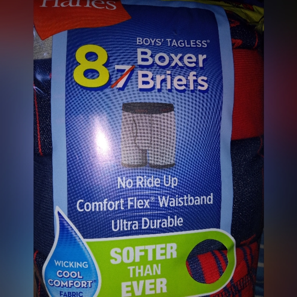 Hanes free pk w purchase - Picture 3 of 5